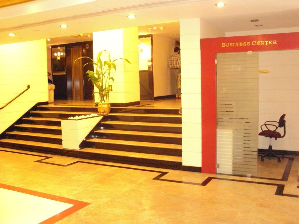 קוז'יקודה Westway Hotel מראה חיצוני תמונה
