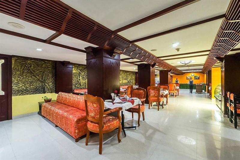 קוז'יקודה Westway Hotel מראה חיצוני תמונה