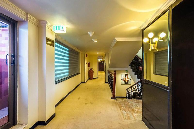 קוז'יקודה Westway Hotel מראה חיצוני תמונה