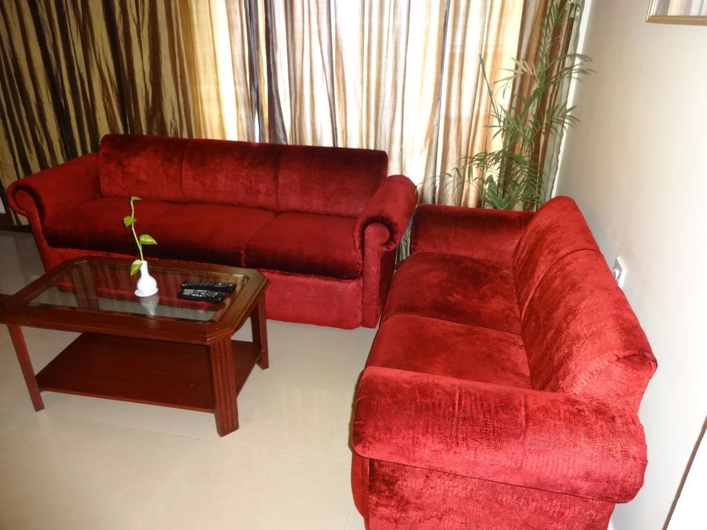 קוז'יקודה Westway Hotel מראה חיצוני תמונה