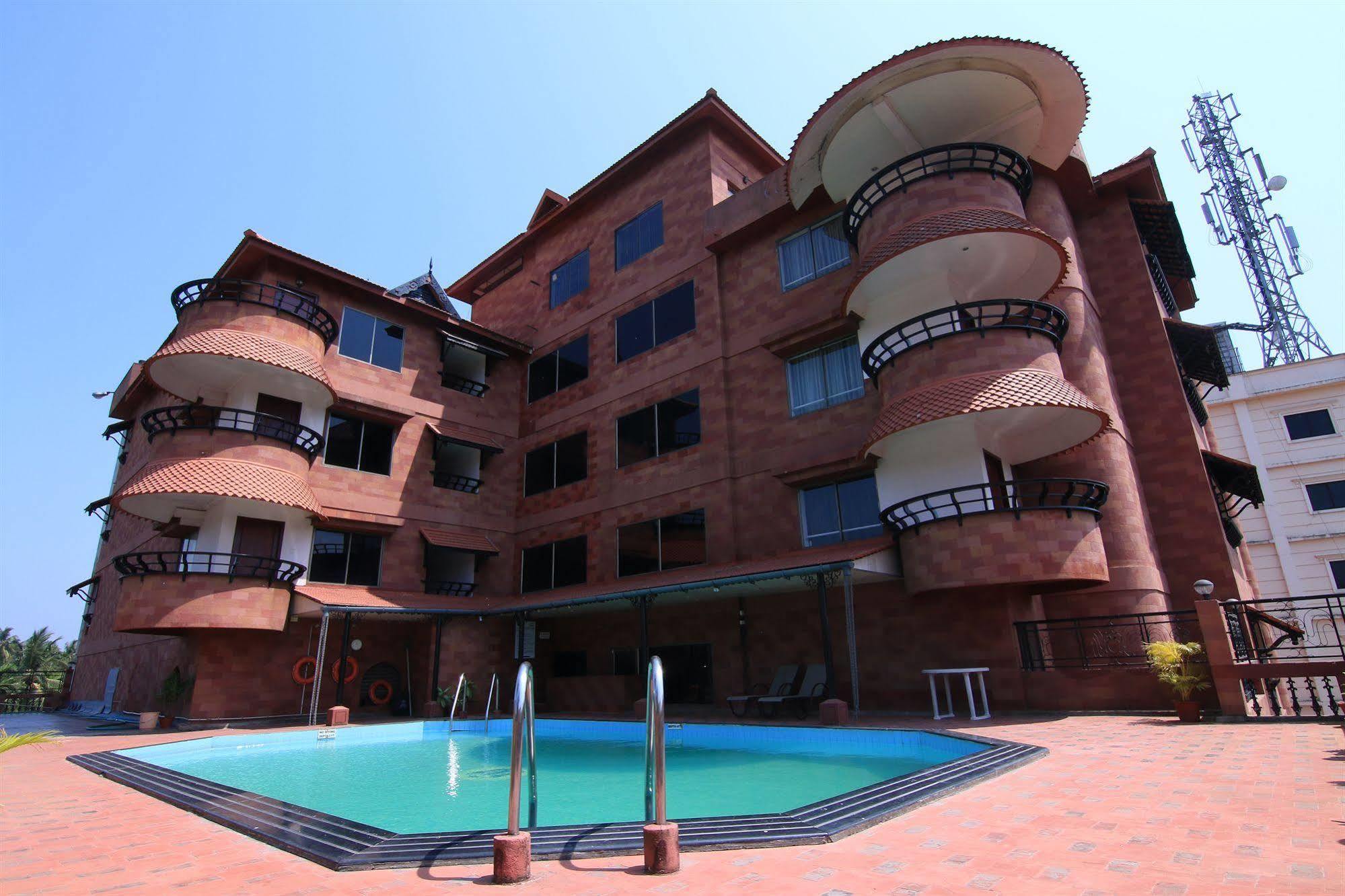 קוז'יקודה Westway Hotel מראה חיצוני תמונה